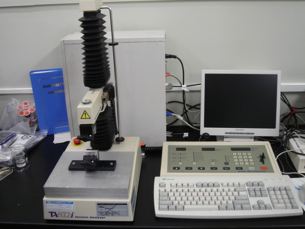 強度物性測定器（材料分析装置群）